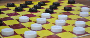what to do when you can't move in checkers