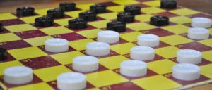 what to do when you can't move in checkers